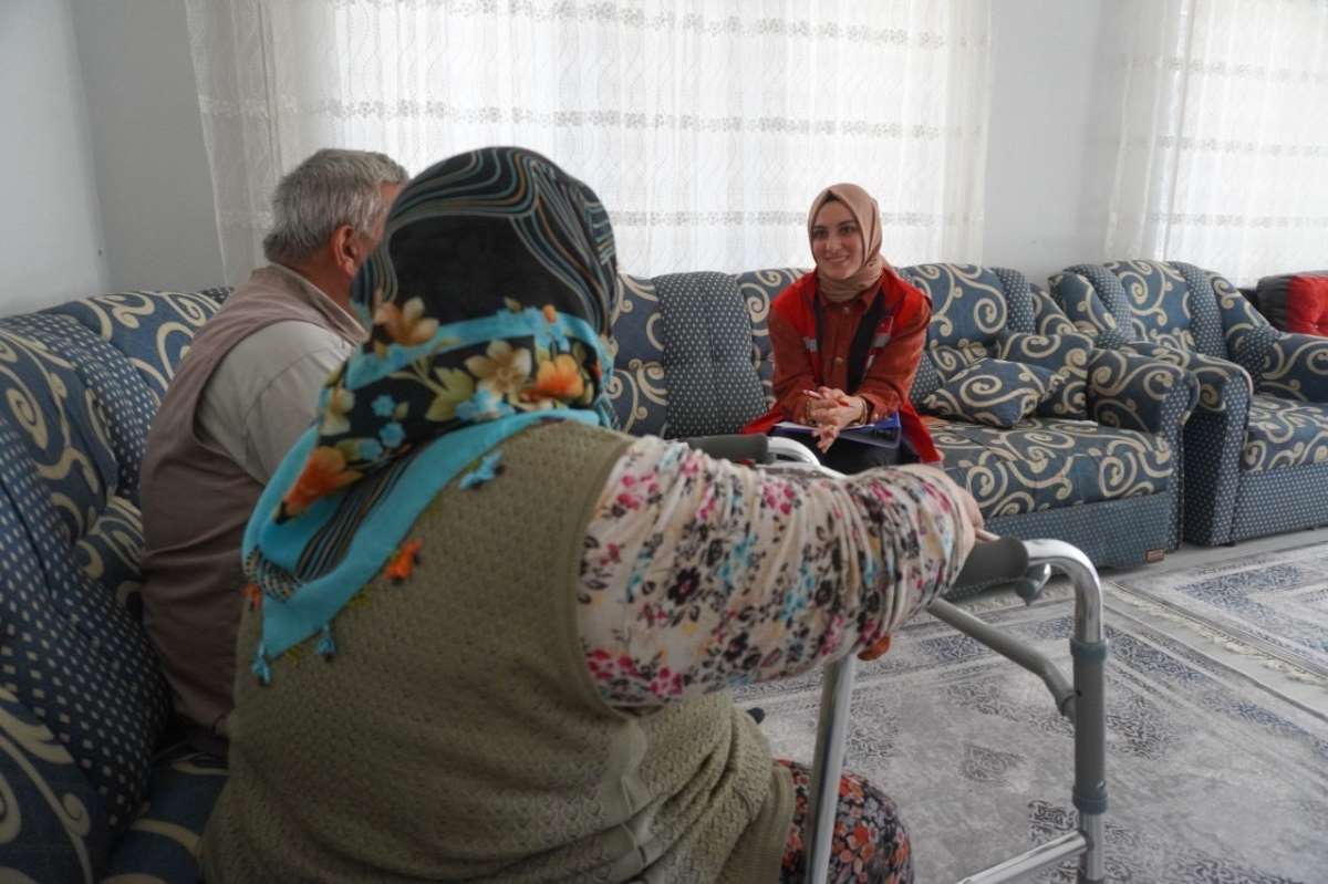 Başkan Doğan: “Derdimiz büyüklerimizi mutlu ve huzurlu görmek”