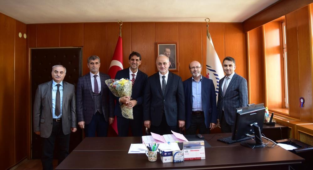 OMÜ İnsan ve Toplum Bilimleri Fakültesi’ne yeni dekan