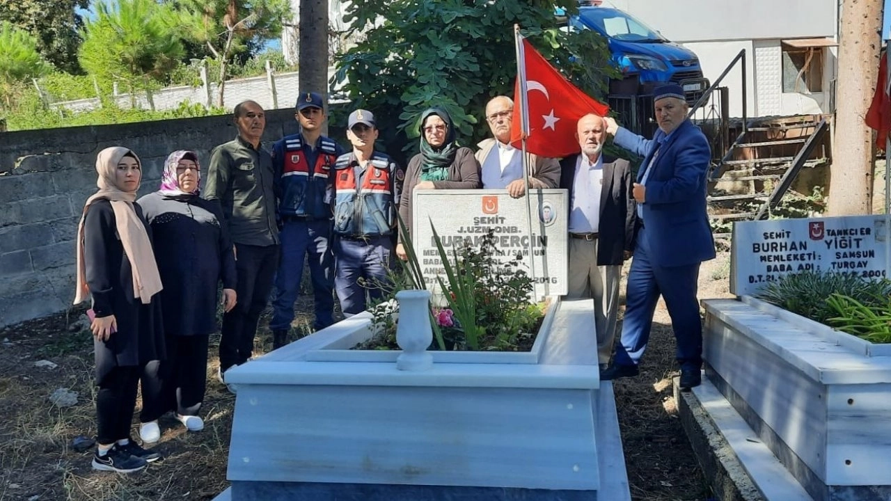 Şehit Burak Perçin kabri başında anıldı