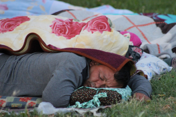 Güreş sevdalıları meydanlarda ve çadırlarda uyudu