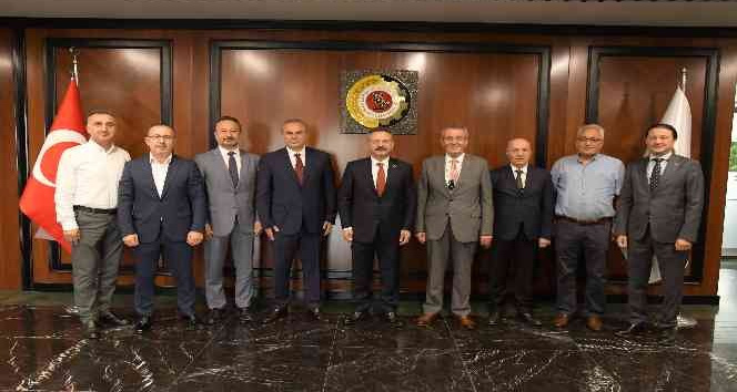 Vali Aksoy, Samsun Ticaret ve Sanayi Odası’nı Ziyaret Etti