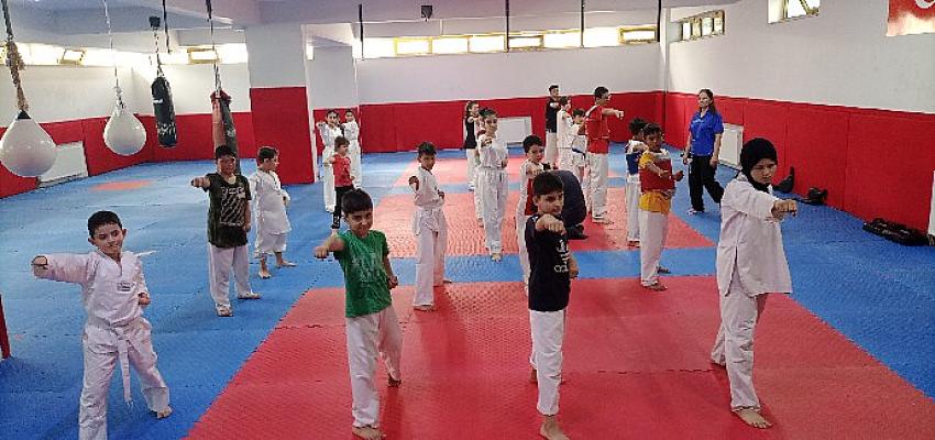 Canik Belediyesi Kış Spor Okulları kayıtları başladı