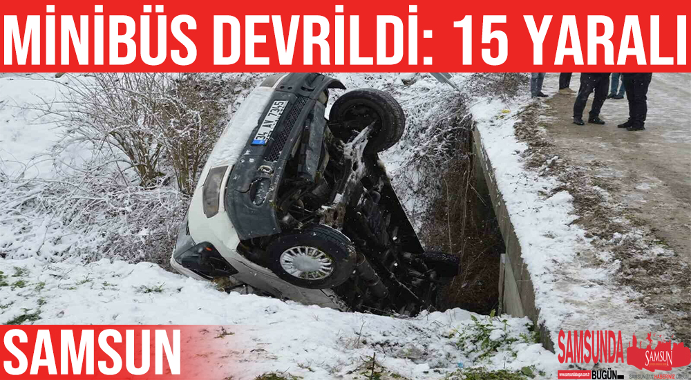 Cenazeye Giden Minibüs Kayarak Köprüden Devrildi